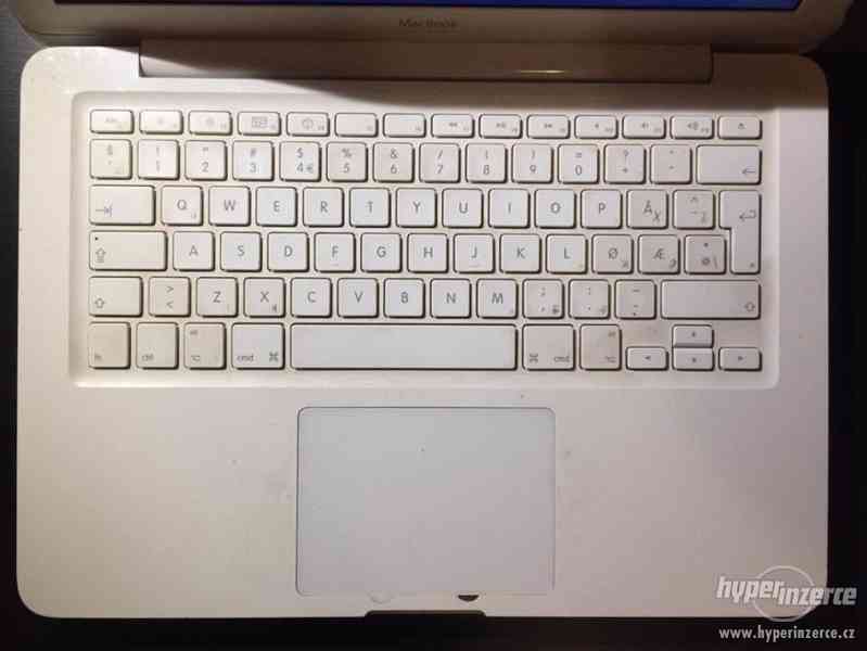 Apple MacBook (13-inch, Late 2009) - foto 6