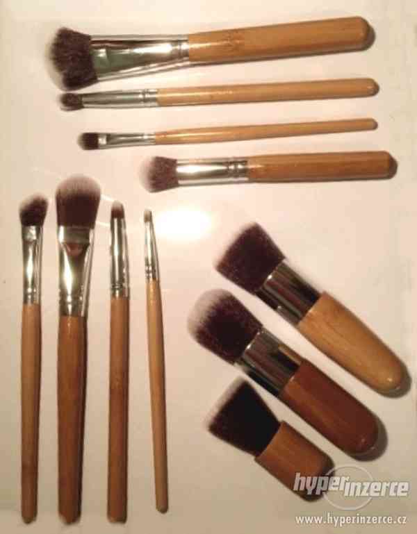 Kvalitní jemné bambusové make-up štětce SET 11+pytlík - foto 2