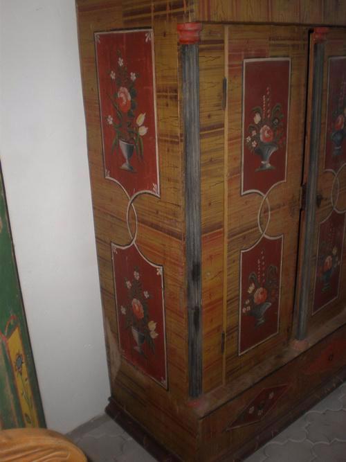 původní malovaná skříň, vročení 1840
