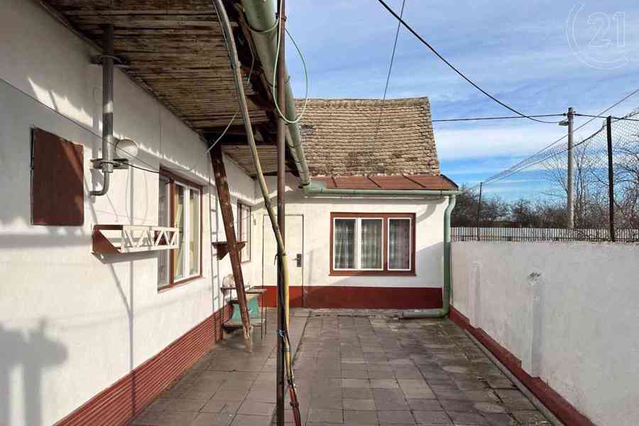 Prodej rodinného domu se zahradou - Božice u Znojma - foto 14