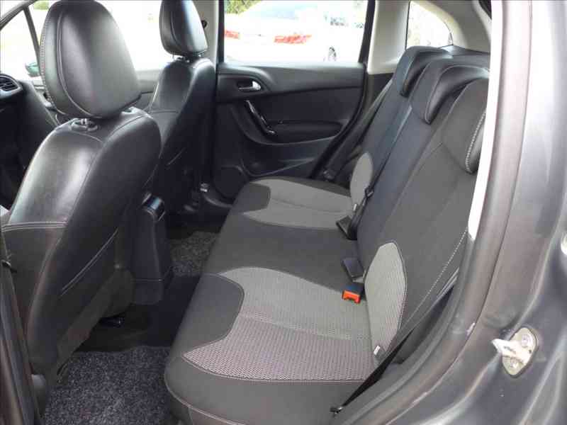 Citroën C3 1,2 i EXCLUSIVE, KLIMA VÝHŘEV - foto 6