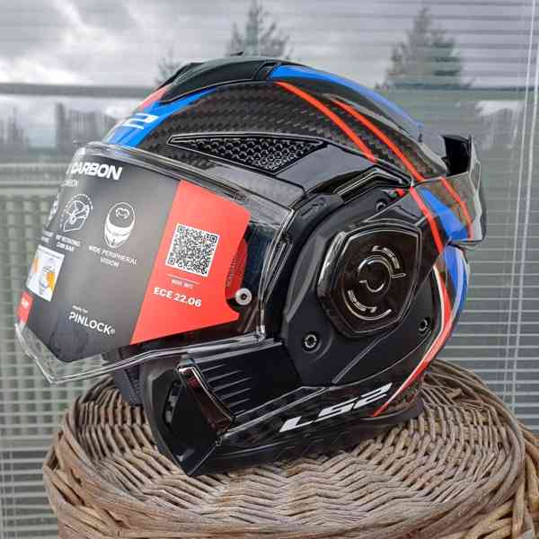 Silniční překlápěcí přilba LS2 ADVANT X CARBON FUTURE II  - foto 6
