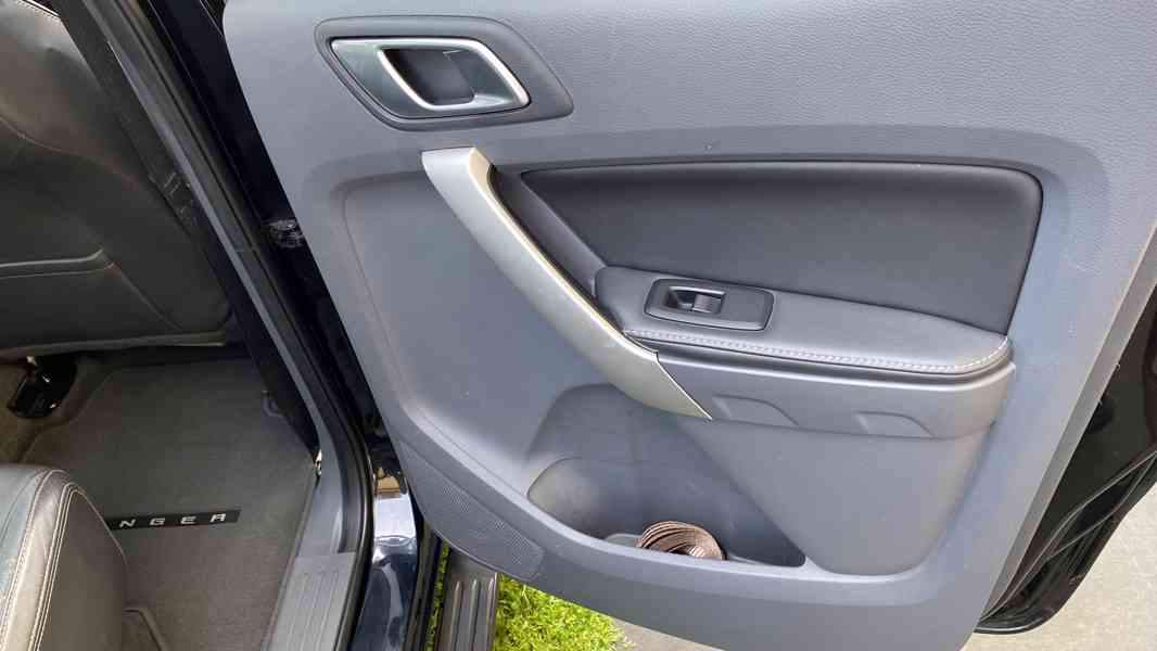 Ford Ranger 3.2 / manuál / 147kW / servis.kniha / 1.majitel  - foto 15