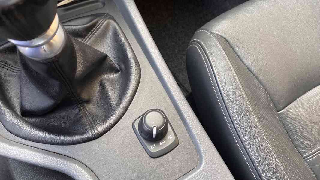 Ford Ranger 3.2 / manuál / 147kW / servis.kniha / 1.majitel  - foto 17