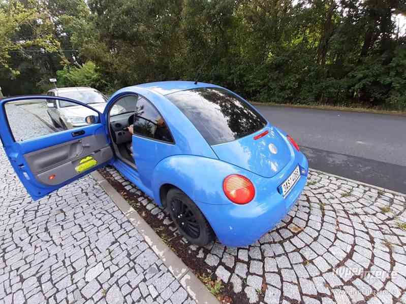Volkswagen New Beetle - foto 2