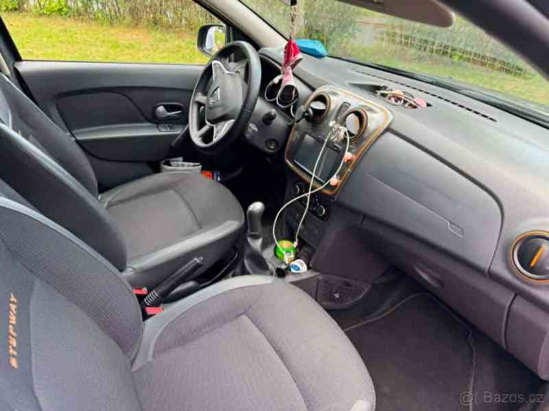 Dacia Sandero STEPWAY 0,9 - foto 5