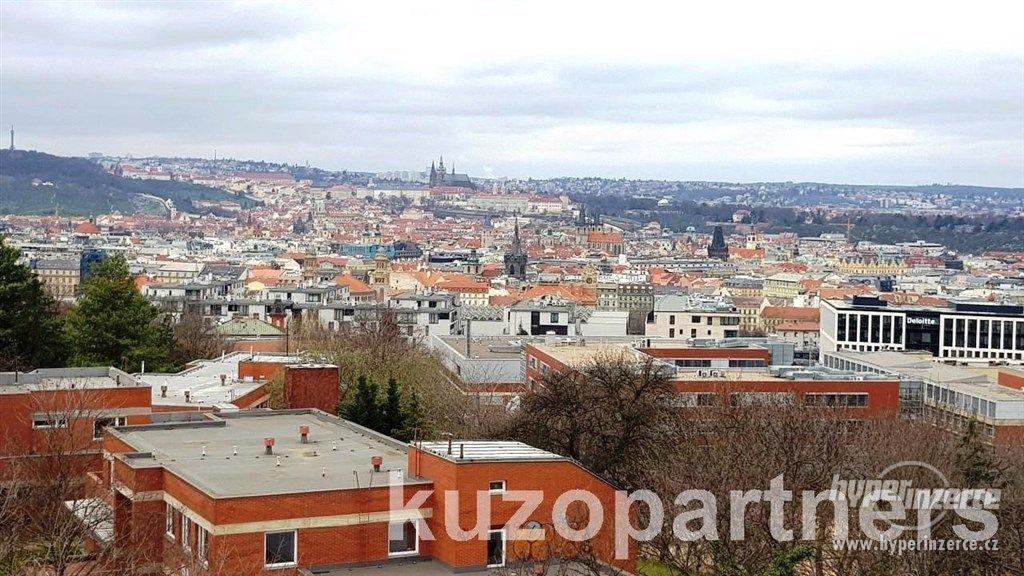 Krásný nezařízený byt 2+1, 92m2 + terasa 8m2, Praha 2 - Vinohrady, ul. Vozová (U Rajské Zahrady) - foto 1