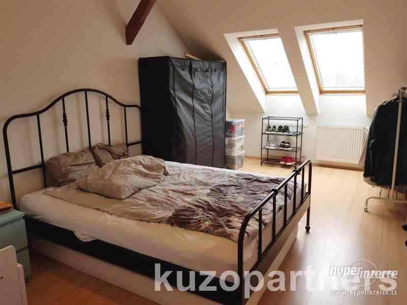 Krásný nezařízený byt 2+1, 92m2 + terasa 8m2, Praha 2 - Vinohrady, ul. Vozová (U Rajské Zahrady) - foto 20