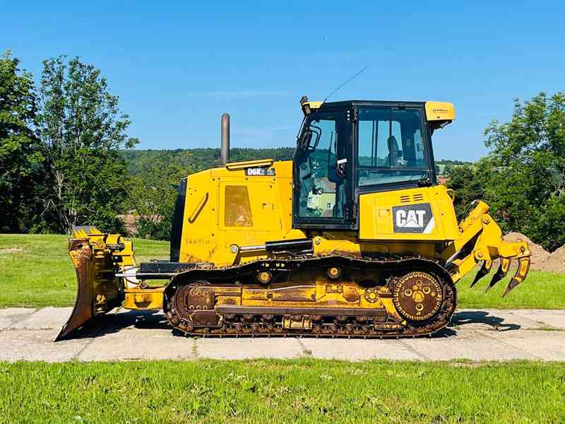 Buldozer Caterpillar D6 (Možnost leasingu) - foto 2