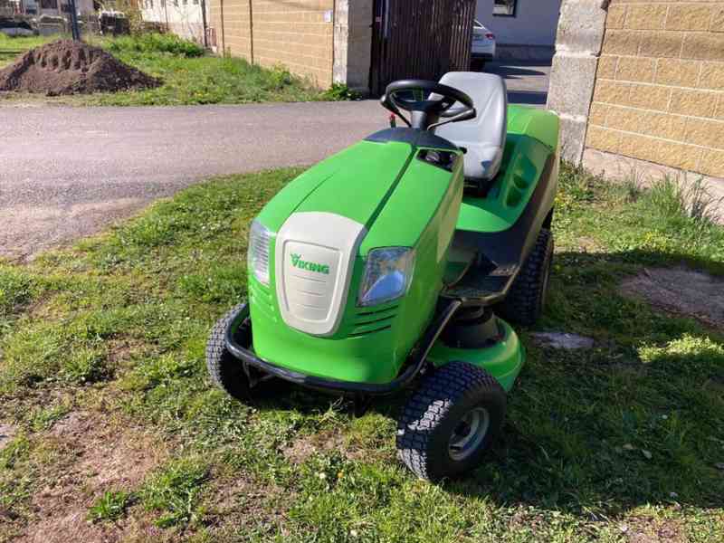 Zahradní traktor Stihl Viking - foto 7