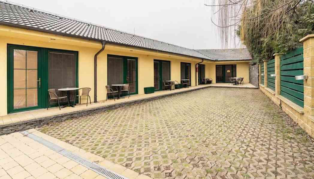 Penzion + vinné bistro „U Kočky“ – Mutěnice | 16 lůžek |  - foto 13