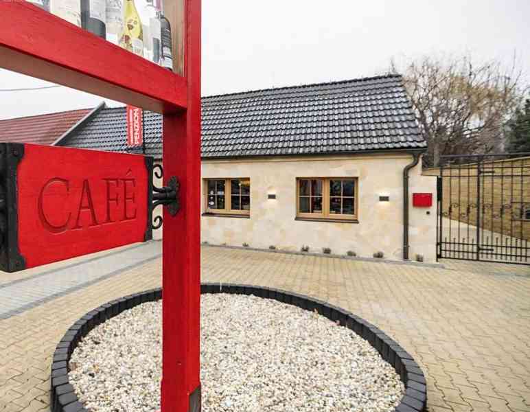 Penzion + vinné bistro „U Kočky“ – Mutěnice | 16 lůžek |  - foto 2