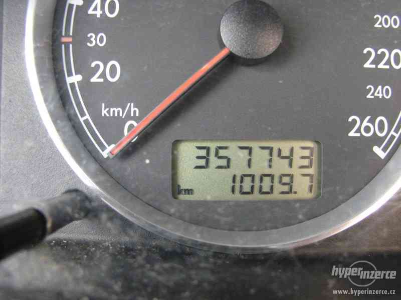 VW Passat 1.9 TDI Combi r.v.2003 (96 KW) - foto 7