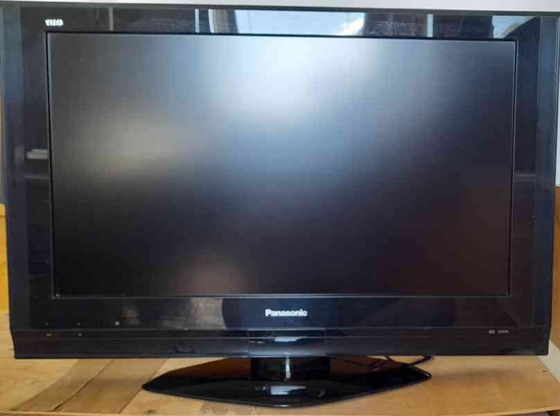 TV Panasonic TX-32LXD700F - foto 4