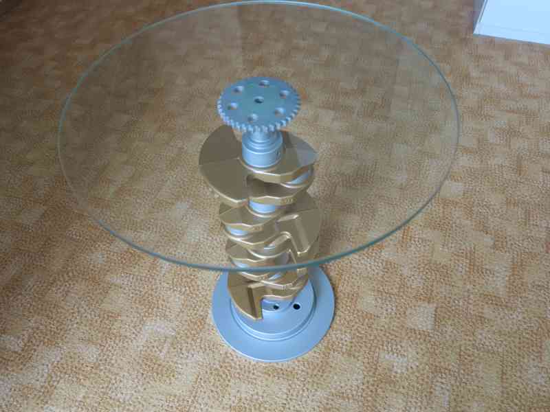 Konferenční stolek z motoru - z klikové hřídele. - foto 4