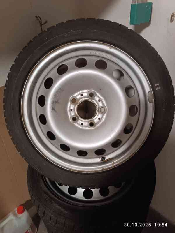 Pneu Barum Polaris zimní 225/45  R17 - foto 2