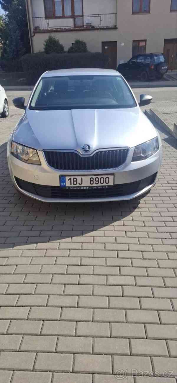 Škoda Octavia 1,4 - foto 1