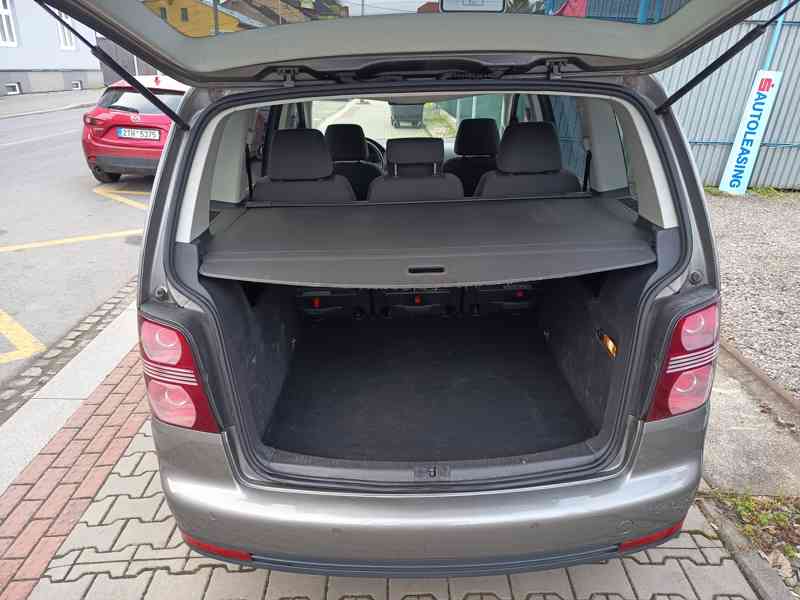 Volkswagen Touran 1,4TSI Comfortline 103kw - foto 22