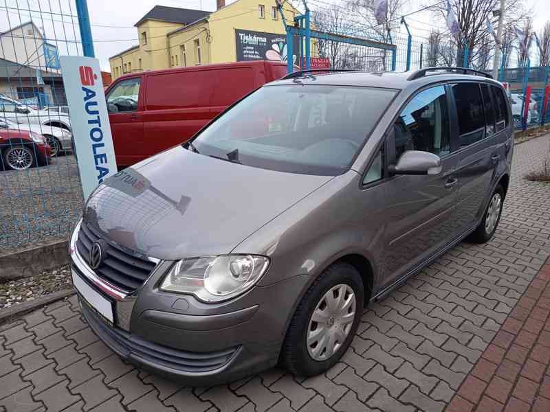 Volkswagen Touran 1,4TSI Comfortline 103kw - foto 2