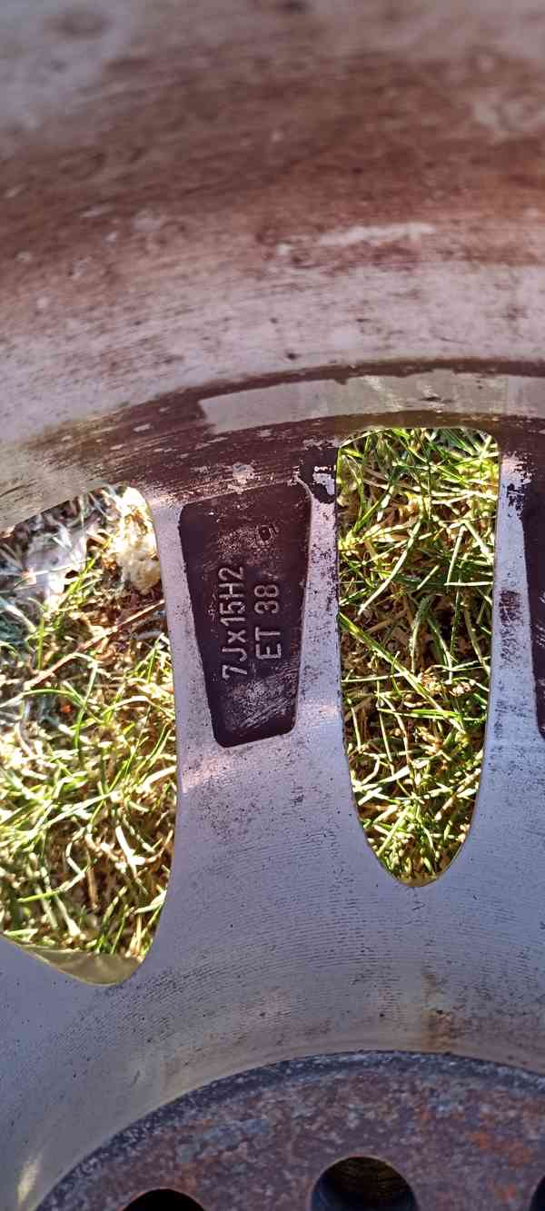 ALU kola 4x100 7J 15" ET 38 - foto 2