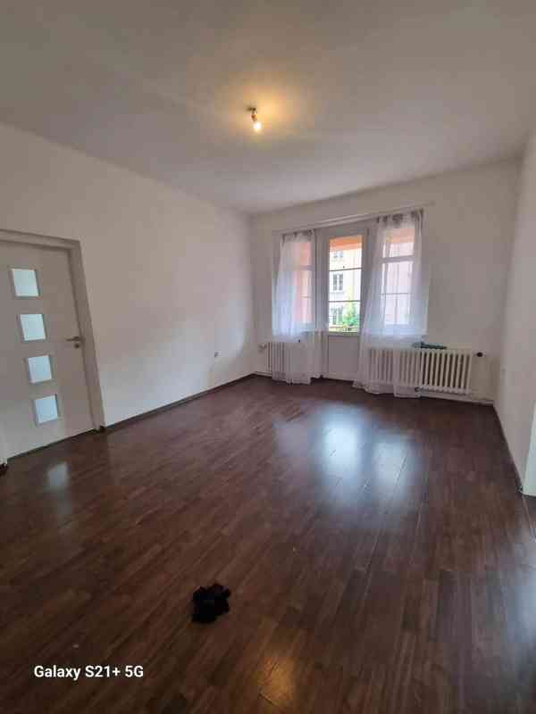 Pronájem bytu 3+1 75 m² - foto 6