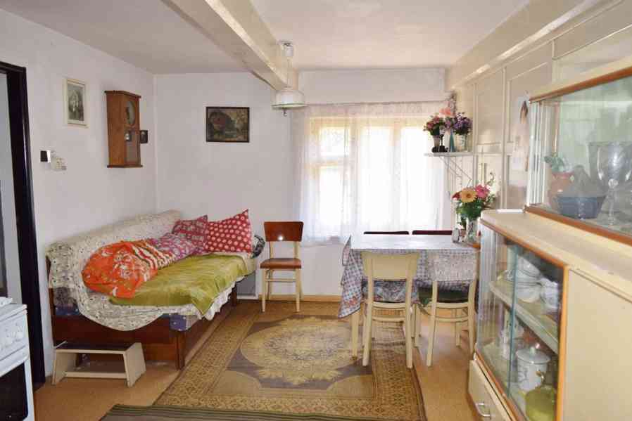Prodej zděné chalupy v Debrném u lesa s pěkným výhledem - foto 15