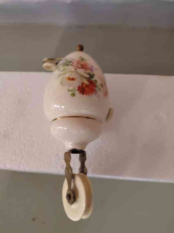 lustry z pozůstalosti - foto 3