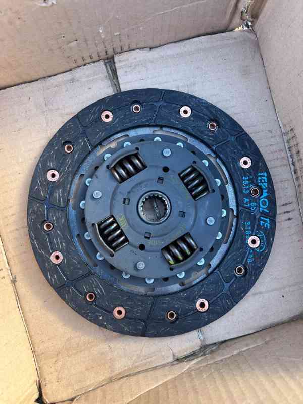 Nová spojková sada FELICIA 1.9D - LUK. - foto 6