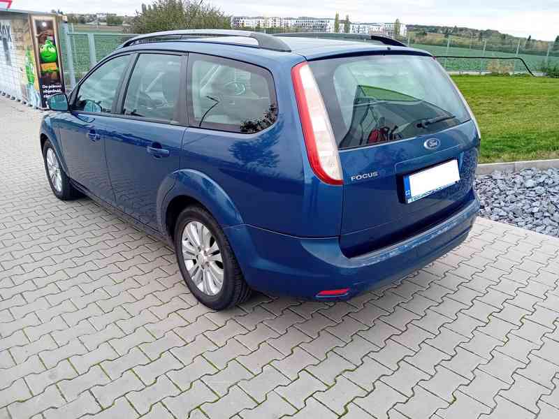 Ford Focus Turnier 1.6 16V - foto 3