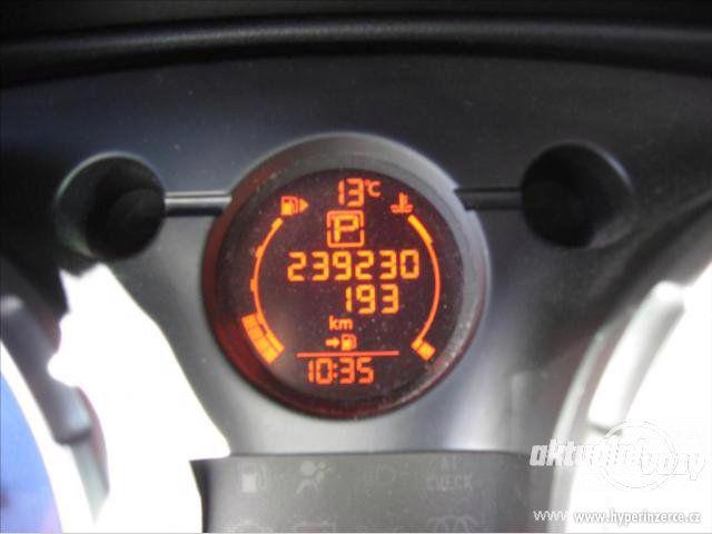 Nissan Qashqai 2.0, nafta, automat, r.v. 2010, navigace - foto 10