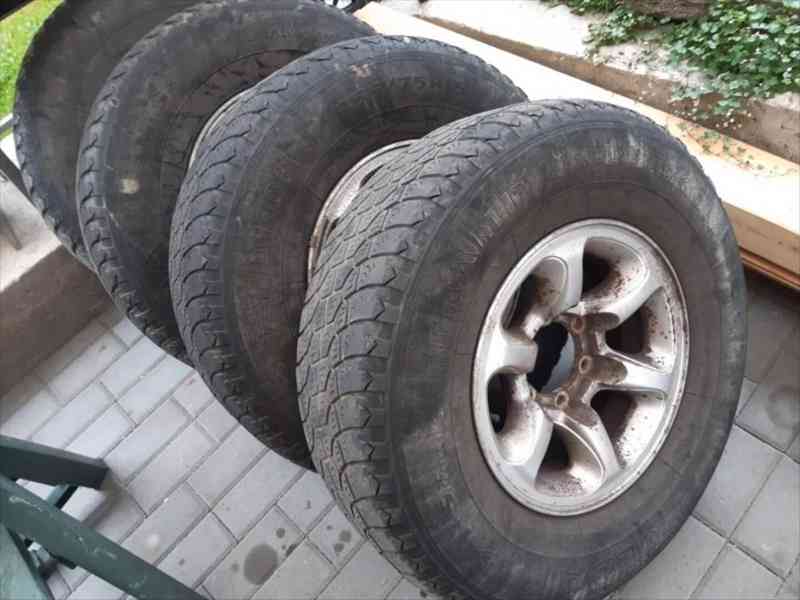Mitsubishi L200 2,5 - foto 4