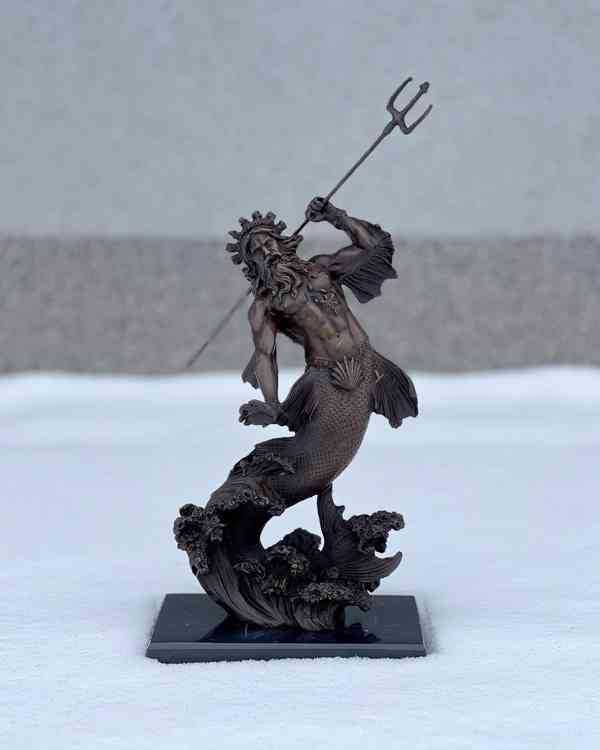 Bronzová socha soška - Poseidon - foto 1