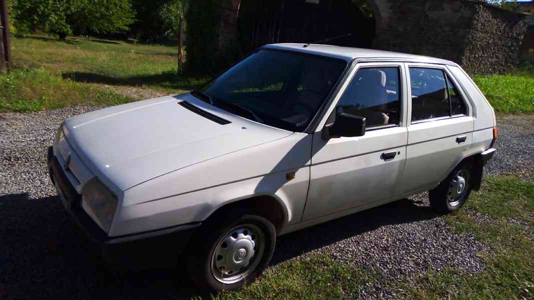 Škoda favorit  - foto 2
