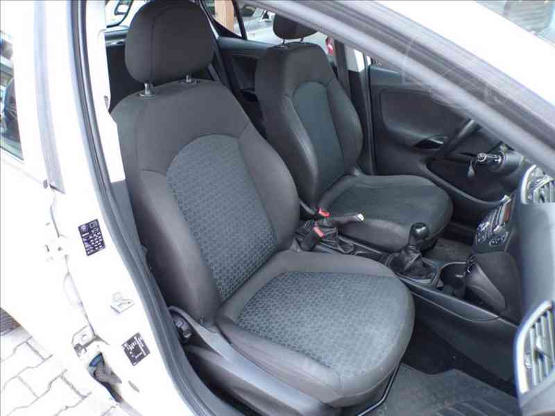 Opel Corsa 1,3 CDTi KLIMATIZACE - foto 13
