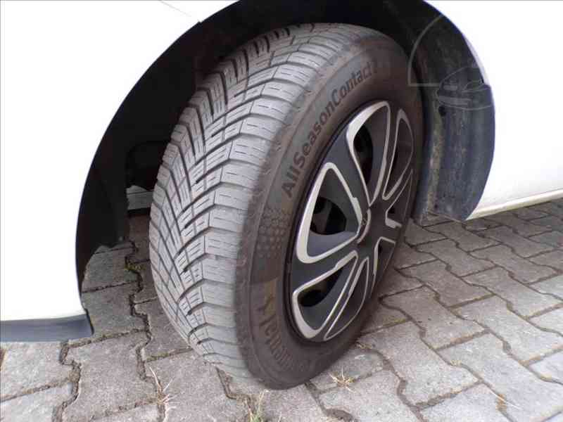 Opel Corsa 1,3 CDTi KLIMATIZACE - foto 15