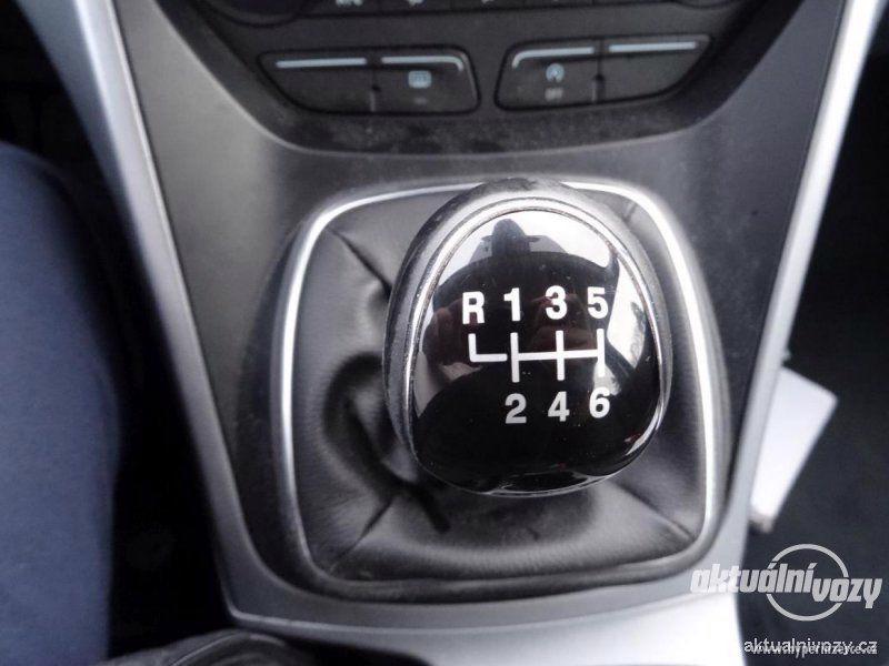 Ford C-Max 1.6, nafta, vyrobeno 2015, navigace - foto 5