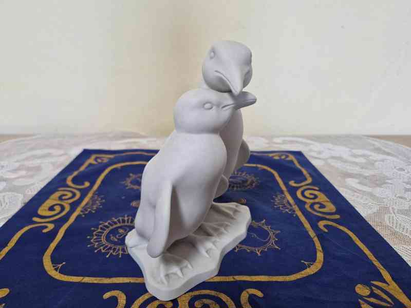 Hezká bílá Soška Tučňáci Bohemia Nová Role - foto 5