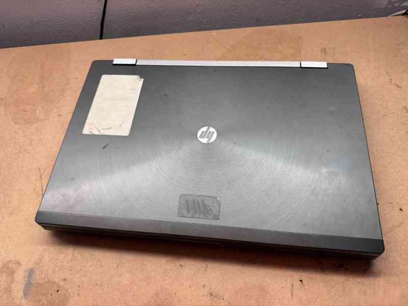 Predám pokazený notebook na náhradné diely zn.HP 8570w - foto 6