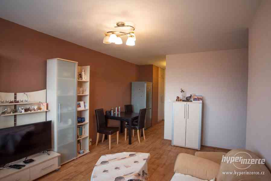 Prodej bytu  3+kk/L, 57 m2, Praha 8 - sídliště Bohnice. - foto 11