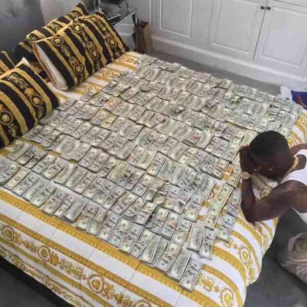 Illuminati Agent call 0788195689/0703139782 - foto 1