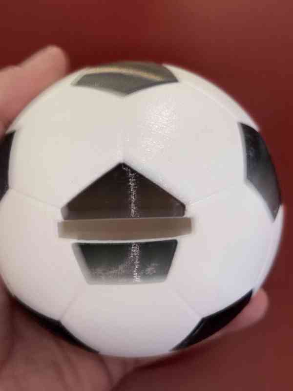 Pokladnička fotbalový míč - foto 3