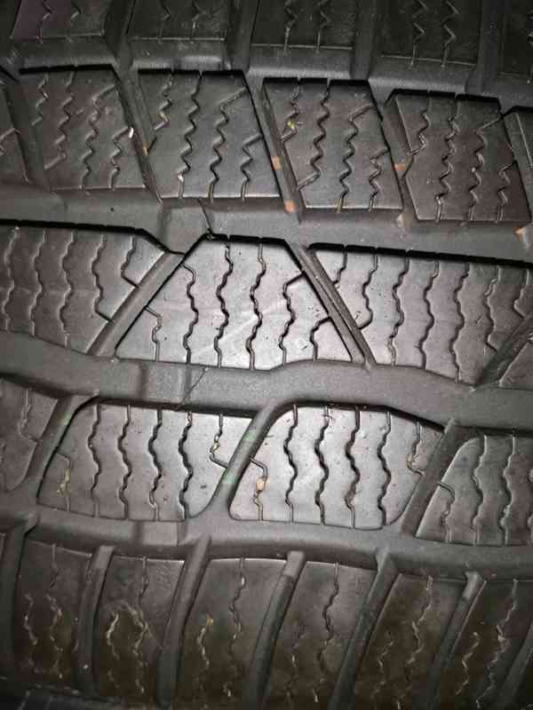 pneu 205/50 R17 Continental zimní  - foto 4