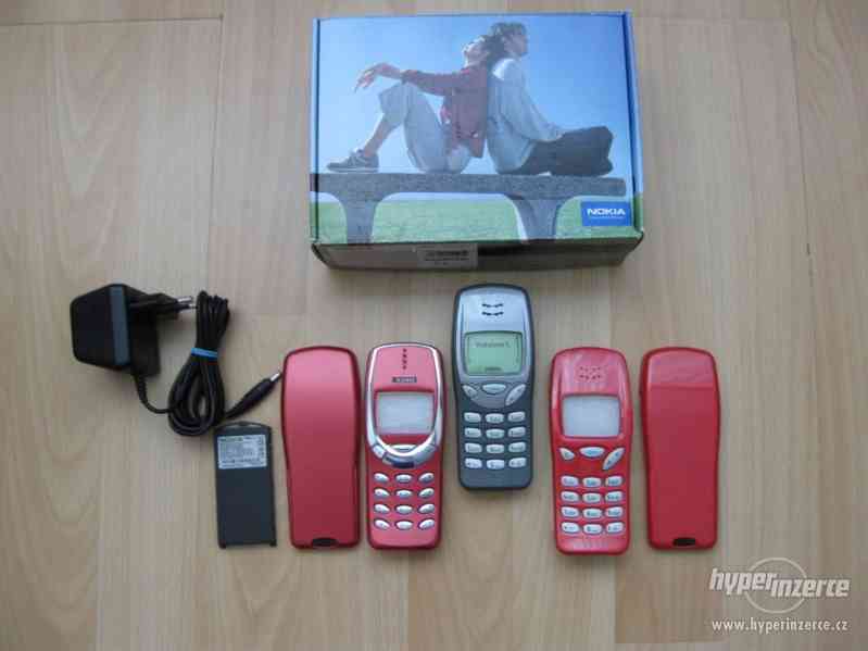 Nokia 3210 - historické mobilní telefony z r.1999 od 10,-Kč - foto 4