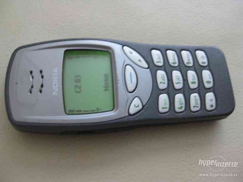 Nokia 3210 - historické mobilní telefony z r.1999 od 10,-Kč - foto 5