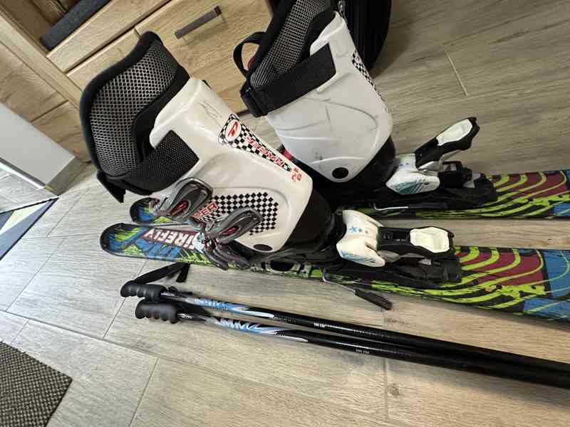 Carve set: Firefly Rocket 135cm; Boty:40EU Dalbello Racer4 - foto 15