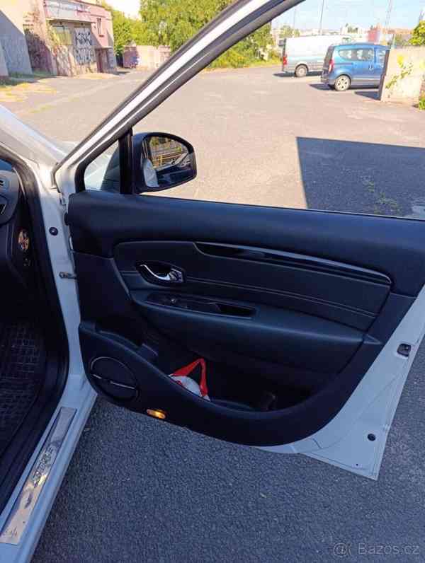 Renault Scénic 1,6 - foto 7