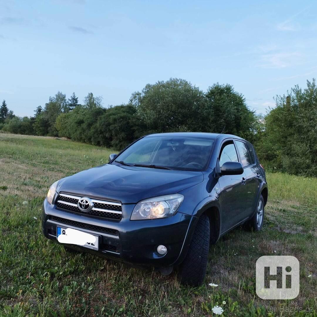 Prodám Toyota RAV4  - foto 1