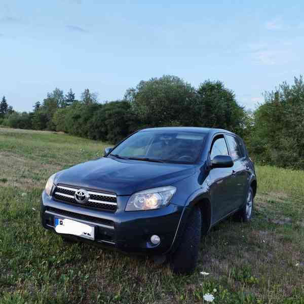Prodám Toyota RAV4  - foto 1