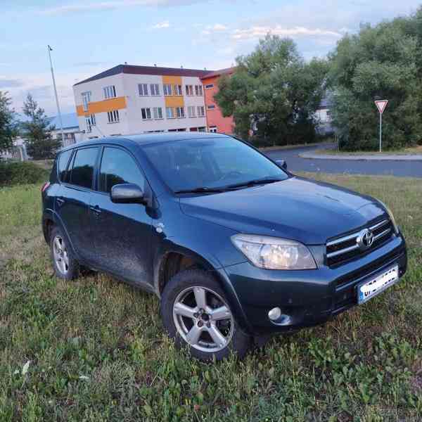 Prodám Toyota RAV4  - foto 5