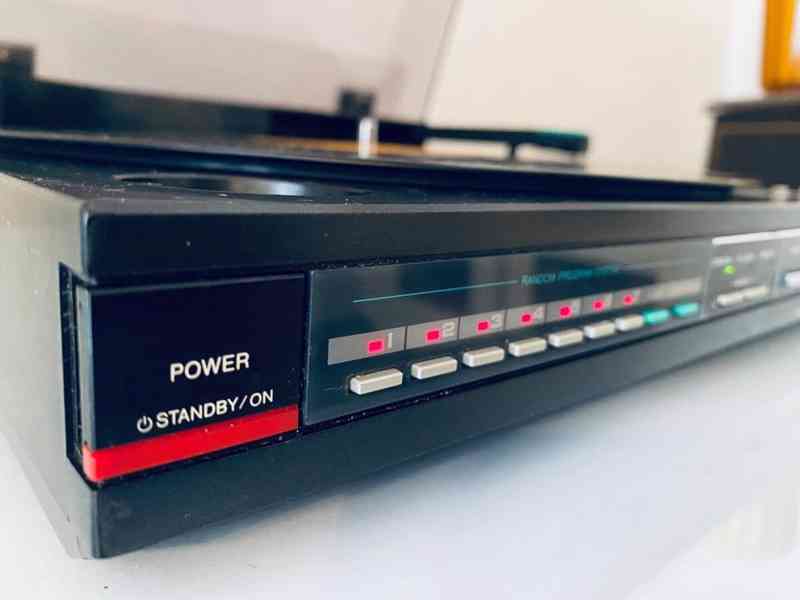 Gramofon Aiwa LX 120, rok 1986 - foto 12